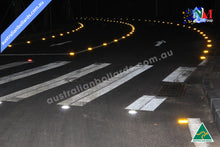 Load image into Gallery viewer, Solar Road Stud