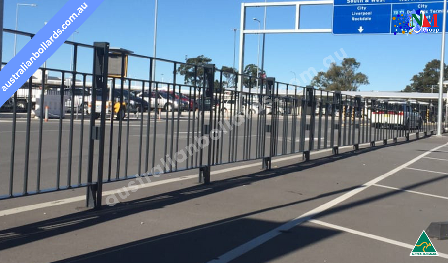 RHINO SECURITY FENCING : PEDESTRIAN BARRIER RANGE