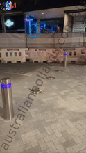 Load image into Gallery viewer, Hydraulic Bollard
